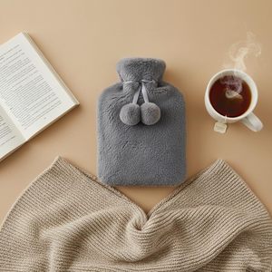 Bolsa de Agua Caliente de 2L con Funda de Franela para Cintura, Caliente y Fría, con Nueva Funda de Tela de Felpa Estilo Chino, Calentador de Manos - Product Image 6