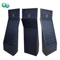 Présentoir de chaussettes personnalisé pour magasin de détail présentoir en carton pour jouets super marché présentoir en carton POP Noël