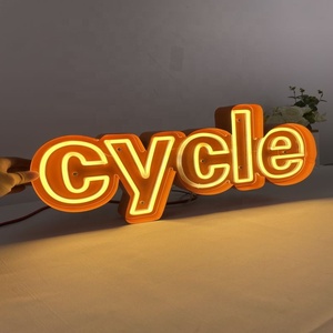 Letreros de neón LED con borde metálico personalizado, letreros de neón de colores de Anime <span class=keywords><strong>Manga</strong></span> Retro Art Deco - Product Image 1