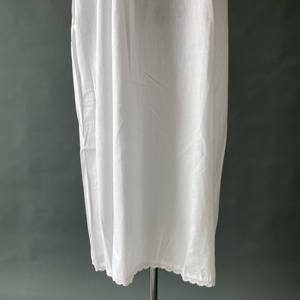 Indumenti <span class=keywords><strong>da</strong></span> <span class=keywords><strong>notte</strong></span> <span class=keywords><strong>da</strong></span> donna abiti <span class=keywords><strong>da</strong></span> donna bianchi più venduti abiti <span class=keywords><strong>da</strong></span> donna in tessuto per adulti cinturino estivo girocollo 100% <span class=keywords><strong>cotone</strong></span> pigiama estivo <span class=keywords><strong>camicia</strong></span> <span class=keywords><strong>da</strong></span> <span class=keywords><strong>notte</strong></span> - Product Image 3