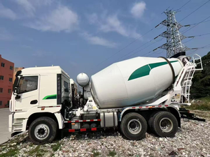 Bétonnière sur camion diesel XS312 neuve avec grande capacité de tambour et moteur fiable pour la construction - Product Image 3