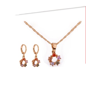 Ensemble de <span class=keywords><strong>bijoux</strong></span> <span class=keywords><strong>italiens</strong></span> à la mode pour femmes, breloque, plaqué or 18K, <span class=keywords><strong>bijoux</strong></span> de costume de haute qualité, nouveau design, vente en gros, 2022 - Product Image 2