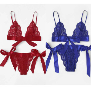 Ensemble de lingerie en satin 2 pièces pour femme 2026 : <span class=keywords><strong>soutien</strong></span>-<span class=keywords><strong>gorge</strong></span> triangle en soie et string - Product Image 1