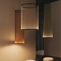 Suspension LED minimaliste italienne avec cordon élastique, design moderne, lumière blanc chaud doux 2700K, AC 85-265V