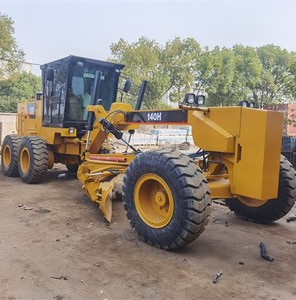 Motoniveladora Caterpillar 140H Usada, Orientada a la Exportación, para Construcción Todoterreno, Recorte de Terrenos y Nivelación de Grandes Superficies - Product Image 2