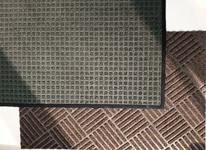 Xinyijia Hot Sale <strong>Small</strong> square Embossed Outdoor Durable &amp; Non Slip Door <strong>Mats</strong> for Outside Entry Low Profile PVC Outdoor Door <strong>Mat</strong> - Product Image 5