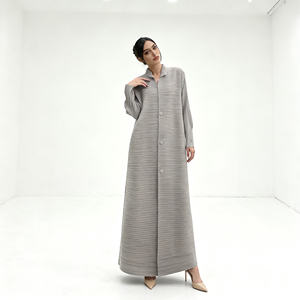 Vente en gros de robes Abaya élégantes pour femmes musulmanes, robes de soirée plissées imprimées en polyester de luxe personnalisées - Product Image 4