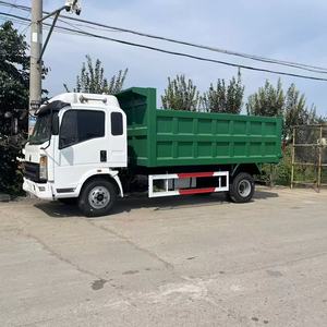 Camion benne basculante HOWO 4X2 en bon état, capacité de 6 tonnes, benne hydraulique pour travaux municipaux, faible nombre d'heures de fonctionnement, en stock - Product Image 4