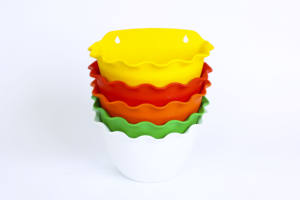 Pot de fleurs mural en plastique coloré avec un design contemporain, écologique et durable pour une utilisation en intérieur/extérieur - Product Image 3