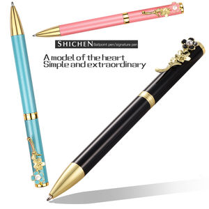 Personalizzato Pubblicità penna a sfera con il diario di cuoio notebook set di lusso del fiore <span class=keywords><strong>Penne</strong></span> a sfera in metallo contenitore di <span class=keywords><strong>regalo</strong></span> come <span class=keywords><strong>regalo</strong></span> di nozze - Product Image 6