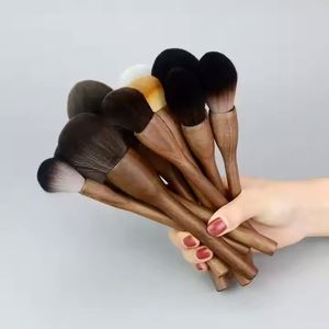 Ulikeke Luxury Professional Beauty Cosmetic Vegan Cruelty Free Private Label <b>Custom</b> Your Own Logo Natural Makeup Brush Set - Product Image 1