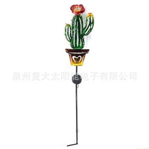 Lampe solaire décorative d'extérieur en forme de cactus avec fleur, résistante à l'eau, fabriquée à Quanzhou - Product Image 5