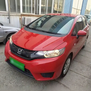 Honda Fit 1.5L LX CVT Comfort 2014 d'<span class=keywords><strong>occasion</strong></span> fiable et stablement utilisée, idéale pour les escapades de fin de semaine et les trajets urbains - Product Image 4