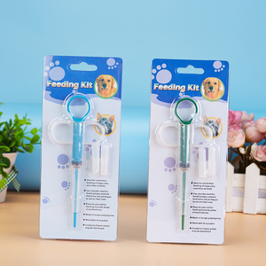 Siringa a punta morbida di piccole dimensioni per animali domestici con alimentazione medica a spinta per medicinali secchi o umidi mangiatoia per cani - Product Image 1