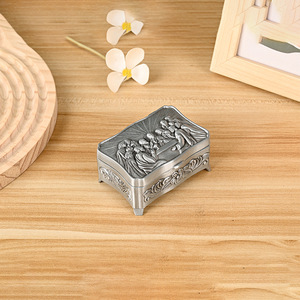 <b>Dropshipping</b> Shopify Creative Metal Vintage Jewelry Box Luxury Storage Case European Zinc Alloy Desktop Organizer - Product Image 4