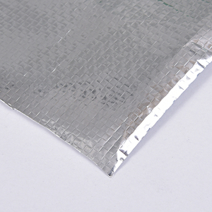 Produits en film PE avec revêtement en feuille d'aluminium réfléchissante 95 g/m² - Product Image 2