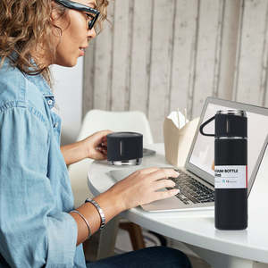 Wholesale 500ml Portable Business 304 Stainless Steel Vacuum Flask Gift Set Water <b>Bottle</b> With Handle Lid - Product Image 6