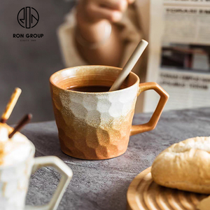 Taza Moderna de Cerámica con Diseño de Martillado para Chocolate Caliente, Té con Leche, Capuchino y Café, con Asa, para Uso en Casa, Oficina o Cafetería - Product Image 2