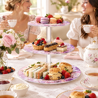 Support à gâteaux 3 niveaux en acrylique à motif quadrillé esthétique, écologique et réutilisable, idéal pour les boutiques, cafés, fêtes et événements