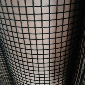 ケージ用黒色<span class=keywords><strong>PVC</strong></span>コーティング溶接ワイヤーメッシュ/亜鉛メッキ鉄ワイヤーメッシュロール - Product Image 2