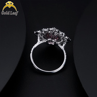 Goldleafgems Yuvarlak Pembe Mozanit Çift Hale Çiçek Şeklinde Gösterişli Yüzük 925 Ayar Gümüş Lüks Kadın Parti İnce İşçilikli Mücevher