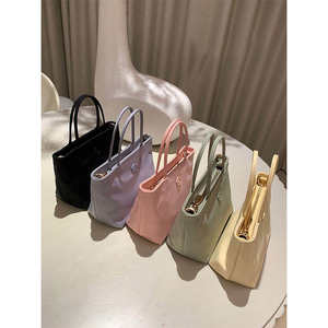 Nuevo Bolso Mini para Mujer con Cierre, Bolso de Mano Multifuncional, Bolso Tote de Moda - Product Image 1