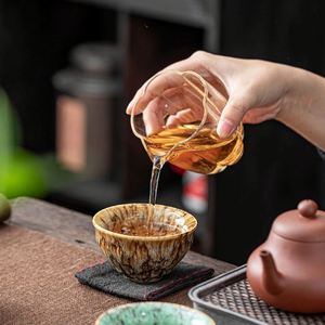 Juego de Té Chino de Cerámica Estilo Japonés, Taza Maestra Horneada en Horno, Juego de Té Kung Fu, Cinco Tazas Famosas, Regalo Hecho a Mano - Product Image 5