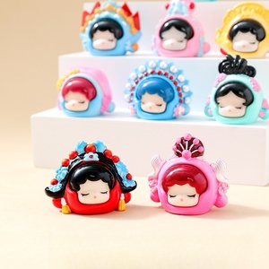 Venta al por mayor miniatura estilo antiguo Beijing <span class=keywords><strong>Opera</strong></span> Girl resina artesanía hogar ornamento accesorios resina encantos para Decoración - Product Image 3