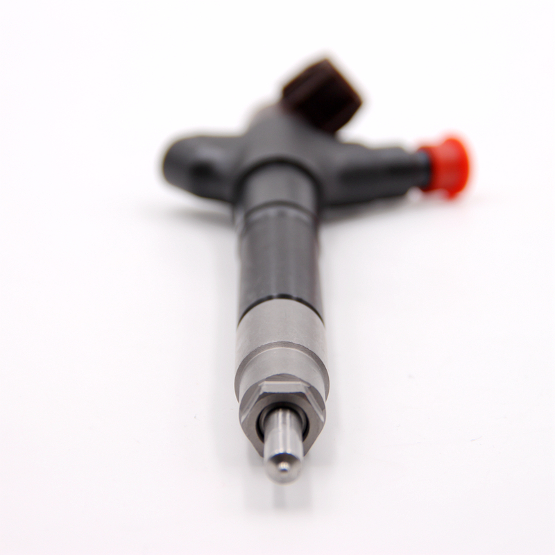 Diesel Fuel Injector 095000-8740 095000-8530 Common Rail Fuel Injector 23670-09360 for diesel engine