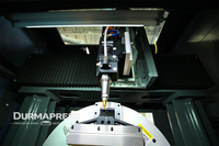 Machine de découpe laser à fibre CNC pour tôles et plaques, pour applications générales en usinage et en atelier