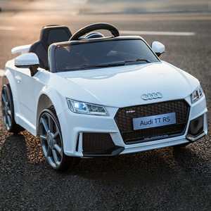 Voitures électriques sous licence <span class=keywords><strong>Audi</strong></span> <span class=keywords><strong>TT</strong></span> RS 6V télécommandées pour les enfants à conduire Voiture électrique jouet Ride on Kenya - Product Image 4