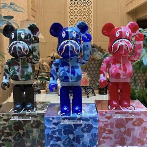 Vente en gros d'usine, jouets à la mode, BAPE Bearbrick 400%, figurines en ABS, édition collector, emballage en boîte couleur, décoration d'intérieur - Product Image 1