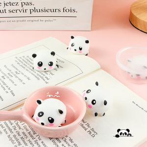 Jouet anti-stress en TPR de haute qualité, simulation d'animal panda, à récupération lente, adapté aux enfants et aux adultes - Product Image 3