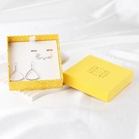 Boîtes en carton pour bijoux en nacre de qualité supérieure de Dubaï Expédition en relief avec logo personnalisé pour les femmes de la Saint-Valentin Voyage coloré