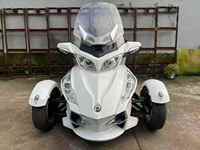 Can-Am Spyder Limited Trike d'occasion, moteur Rotax 1330cc, sièges chauffants, CarPlay, 80 km/h, moto de tourisme à 3 roues
