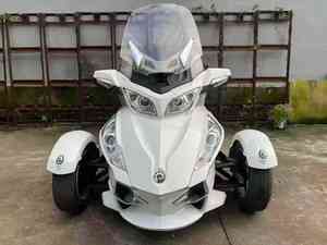 Motocicleta <span class=keywords><strong>de</strong></span> Tres Ruedas Can-Am Spyder Limited Usada, Motor Rotax <span class=keywords><strong>de</strong></span> 1330cc, Asientos con Calefacción, CarPlay, 80 km/h, Motocicletas <span class=keywords><strong>de</strong></span> Turismo - Product Image 3