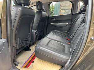 <span class=keywords><strong>Peugeot</strong></span> <span class=keywords><strong>3008</strong></span> 2.0L Automatique 2014 - Product Image 6