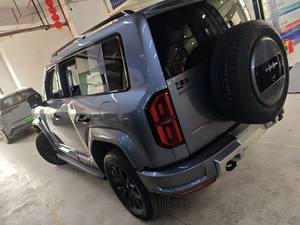 รถยนต์พลังงานใหม่ไฟฟ้า ปี 2025 ฟางเฉิงเป่า เลโว่ 5 อัลตร้า PHEV SUV ระยะทางวิ่งไฟฟ้าล้วน 125 กม. ตามมาตรฐาน CLTC - Product Image 5