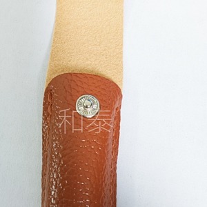 One-piece tweezers <b>case</b>, leather <b>case</b> for eyelash extension <b>technicians</b>, dolphin-feather protective <b>case</b>. - Product Image 4