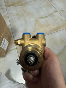 Pilote de moteur à courant continu de type italien 12v en acier inoxydable <span class=keywords><strong>Booster</strong></span> à palettes haute pression Pompe à eau potable RO - Product Image 3