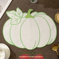 Napperons en tissu Qakai brodés de feuilles et de citrouilles, imperméables, résistants à l'huile, aux taches et à la chaleur, pour restaurants