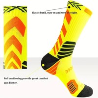 Logo personnalisé Chaussettes de course Serviette Bas Elite Basketball Chaussettes Couleur Contraste Antidérapant Absorption de Sueur Sports Basketball Chaussettes