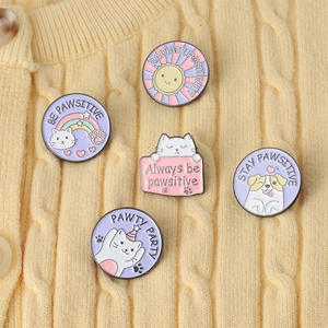 'Be Pawsitive' Emaille Pins New Style Süße Cartoon Tiere Party Katze Hund Lila Runde Brosche Revers Abzeichen - Product Image 4