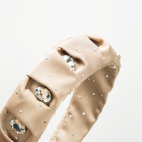 Serre-tête élégant en strass étoilés pour femme, simple et tendance, en tissu à bord large, accessoire pour cheveux et lavage du visage
