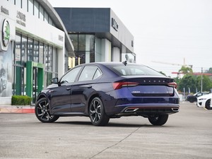<span class=keywords><strong>Prix</strong></span> d'usine 2025 <span class=keywords><strong>Skoda</strong></span> <span class=keywords><strong>Octavia</strong></span> Pro TSI280 Édition Confort Luxe Essence Voiture 5 Portes 5 Places <span class=keywords><strong>Berline</strong></span> Compacte 860km Longue Autonomie - Product Image 5