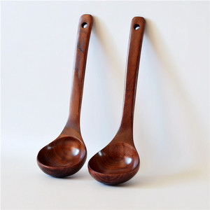 China al por mayor logotipo personalizado Hotel marrón oscuro mango largo gran olla caliente <span class=keywords><strong>Ramen</strong></span> de madera <span class=keywords><strong>cuchara</strong></span> de sopa <span class=keywords><strong>para</strong></span> vajilla - Product Image 5