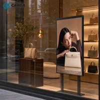 Écran LCD publicitaire suspendu double face 4K HD de 49 pouces pour vitrine de magasin