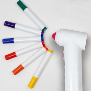 Kit <span class=keywords><strong>de</strong></span> peinture aérographe électrique sans fil entièrement personnalisé avec pochoirs en plastique forestier et marqueurs - Product Image 6
