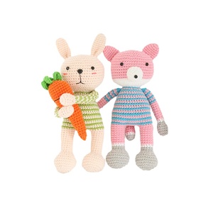 Fatto a mano coccolone Amigurumi coppia giocattoli coniglio con carota e <span class=keywords><strong>Mr</strong></span> orso in vendita come i migliori regali per san valentino - Product Image 1
