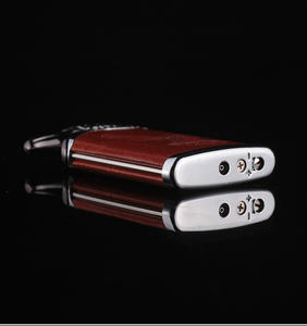 Fabrika çıkış fiyatı kartal kafa metal deri rüzgarlık çakmak kişilik yaratıcı düz şarj şişme çakmak - Product Image 6